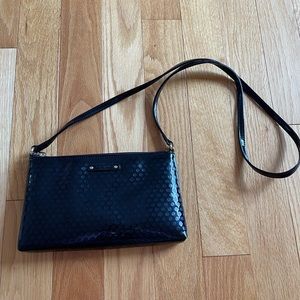 Kate Spade pattern leather bag. Color black.